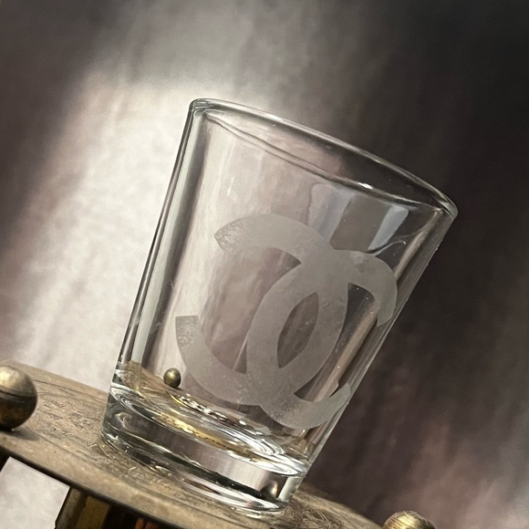 🌹Set of 4 Luxury Designer Etched Shot Glasses - Picture 6 of 7